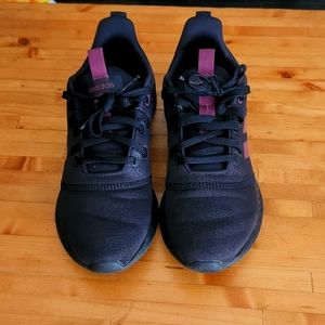 Womens Adidas Cloudfoam comfort shoes